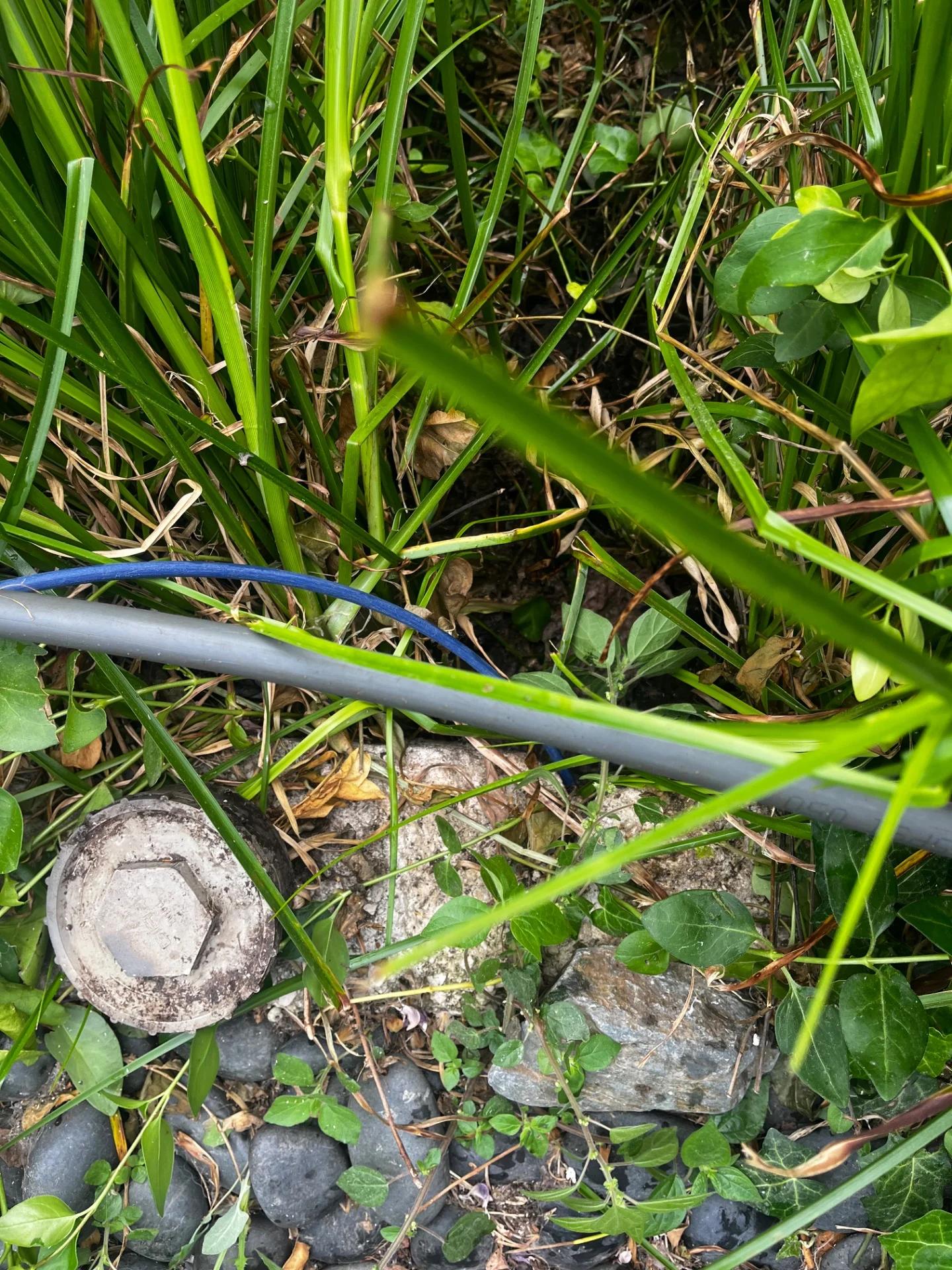 Débouchage d'une colonne d'eaux usées à La Seyne-sur-Mer après un bouchon de graisses